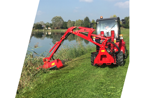 FLAIL HEAD FOR REACH ARM